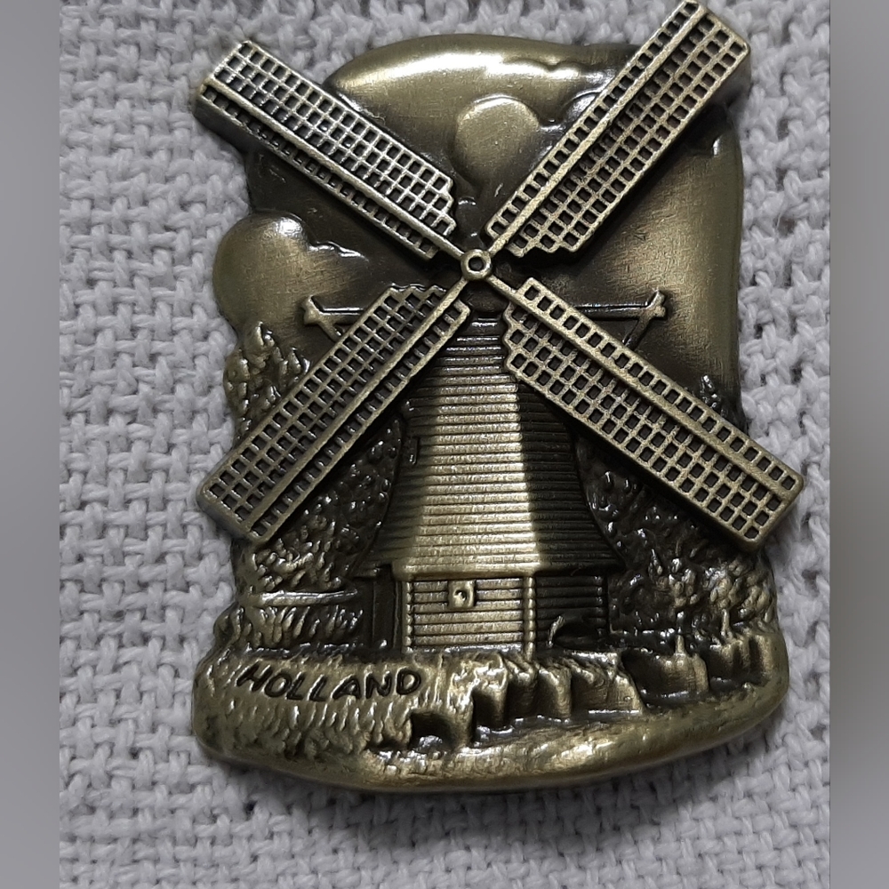 Holland Metal Ref Magnet